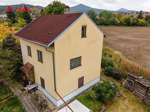 Prodaná chata 85 m², pozemek 1106 m²