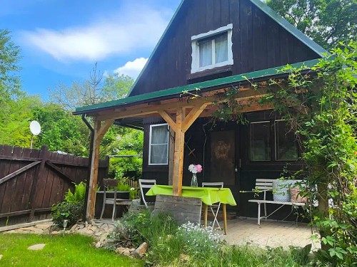Prodej chaty 55 m², pozemek 296 m²