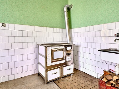Prodaná chalupa 200 m², pozemek 2072 m²