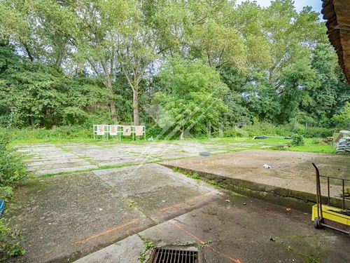 Prodaný dům 720 m², pozemek 8279 m²
