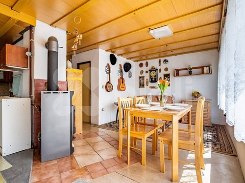 Prodaná chata 72 m², pozemek 1454 m²
