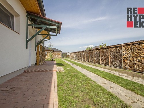 Prodaný dům 120 m², pozemek 734 m²