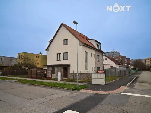 Prodaný  dům 186 m², pozemek 590 m²