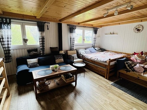 Prodaná chata 100 m², pozemek 394 m²