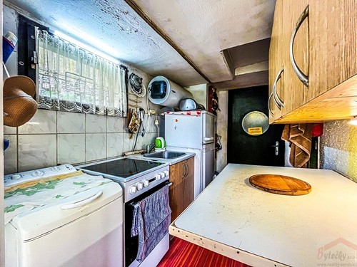 Prodaná chata 55 m², pozemek 398 m²