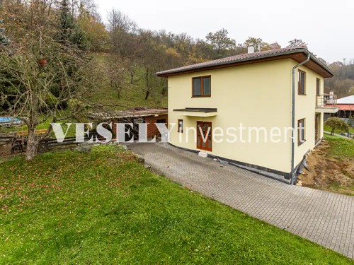 Prodaný dům 162 m², pozemek 1735 m²