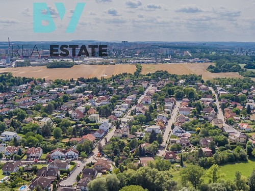 Prodaný dům 300 m², pozemek 665 m²