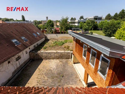Prodej domu 560 m², pozemek 671 m²