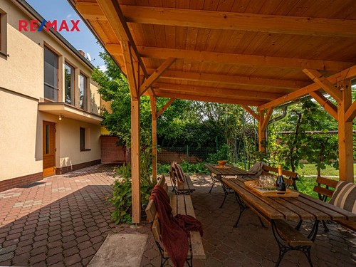 Prodaný dům 250 m², pozemek 723 m²