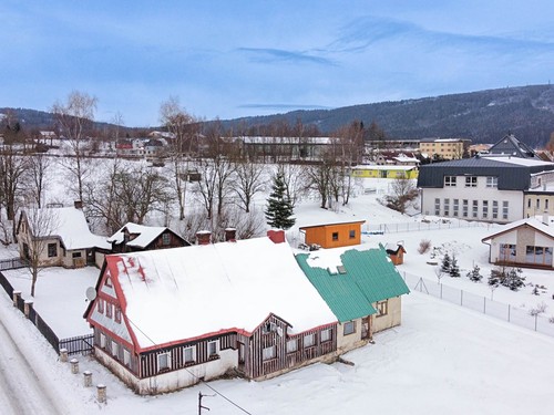 Prodaný dům 200 m², pozemek 2389 m²
