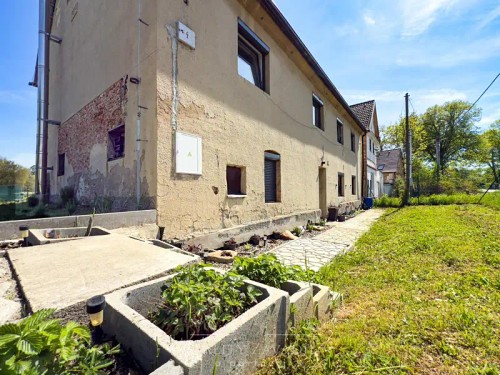 Prodaný  dům 200 m², pozemek 1711 m²