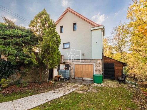 Prodaný dům 200 m², pozemek 1096 m²