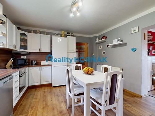 Prodaný dům 140 m², pozemek 1383 m²