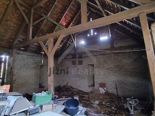 Prodaný dům 450 m², pozemek 2281 m²