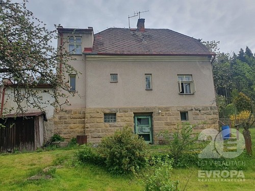 Prodaný dům 190 m², pozemek 3000 m²