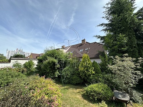 Prodaný dům 200 m², pozemek 337 m²