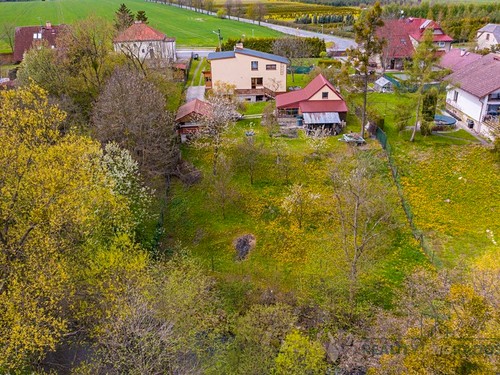 Prodaný dům 200 m², pozemek 1994 m²