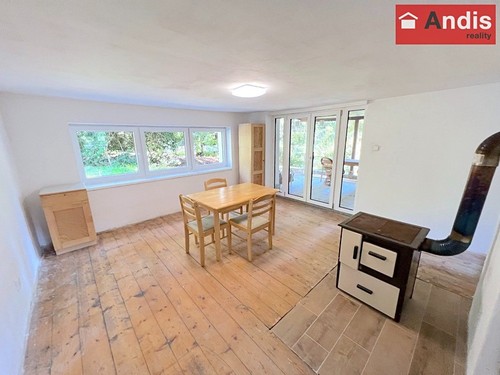 Prodaná chata 140 m², pozemek 1127 m²