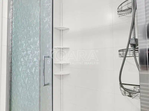 Prodej bytu 5+kk 166 m²