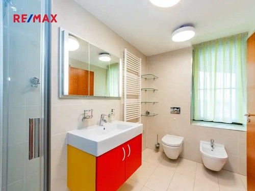 Prodej bytu 4+kk 166 m²