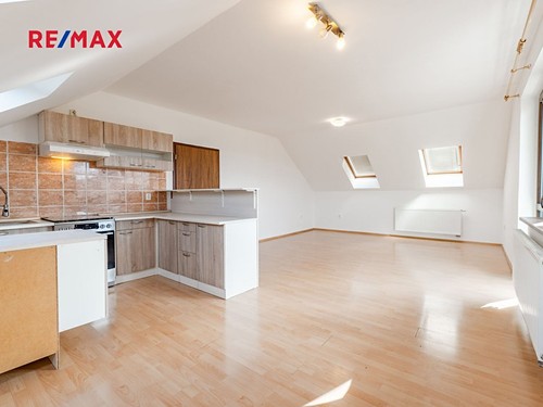 Prodaný dům 182 m², pozemek 1009 m²