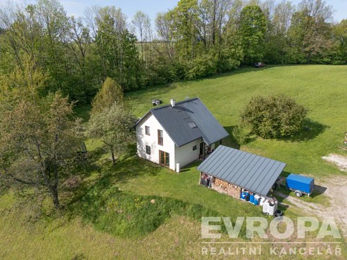 Prodej domu 110 m², pozemek 1945 m²