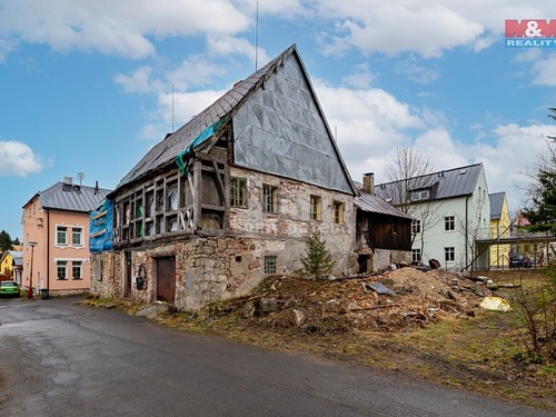 Prodaná chata 250 m², pozemek 942 m²