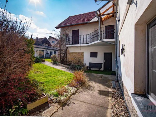 Prodej domu 444 m², pozemek 710 m²