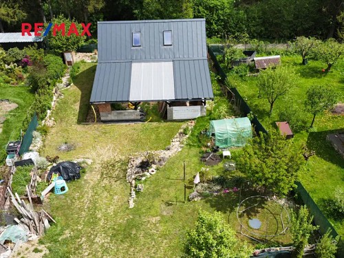 Prodej chaty 44 m², pozemek 923 m²