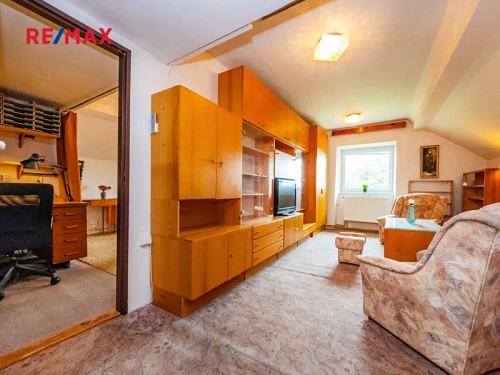 Prodej domu 375 m², pozemek 1118 m²