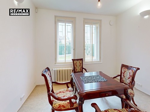 Prodaná vila 451 m², pozemek 986 m²