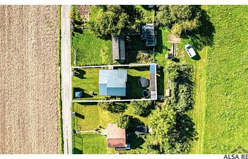 Prodaná chata 17 m², pozemek 242 m²