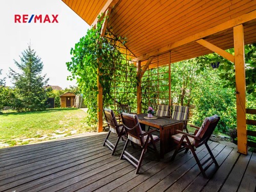 Prodaný dům 244 m², pozemek 1017 m²