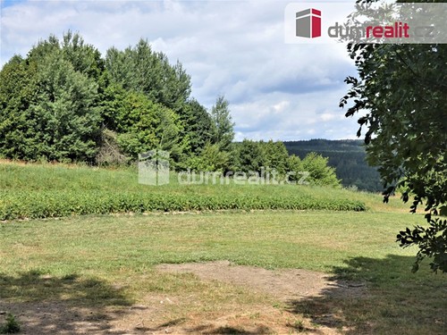 Prodaný dům 220 m², pozemek 6133 m²