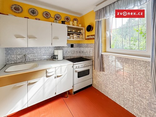 Prodaná chata 120 m², pozemek 317 m²