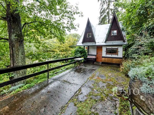 Prodaná  chata 50 m², pozemek 107 m²