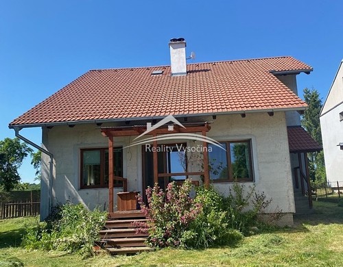 Prodaný dům 200 m², pozemek 1607 m²