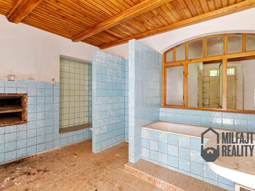 Prodej zemědělské usedlosti 235 m², pozemek 4535 m²