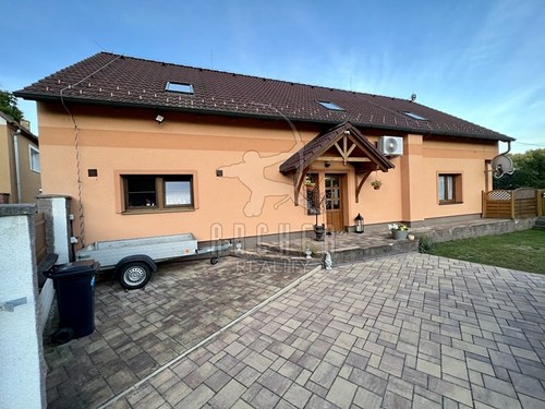 Prodaný dům 272 m², pozemek 1050 m²