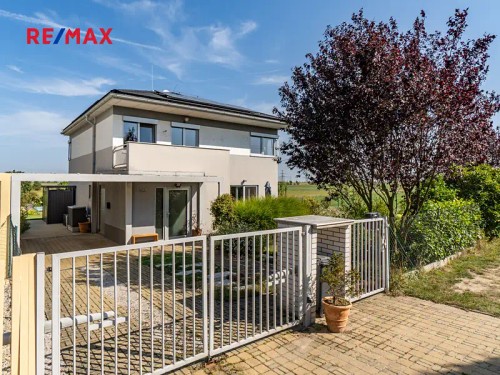 Prodaný dům 200 m², pozemek 699 m²