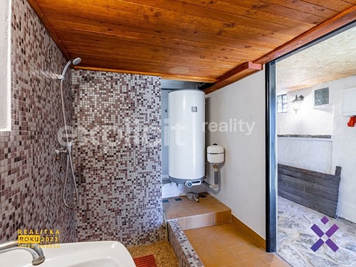 Prodaná chata 75 m², pozemek 879 m²