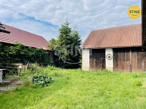 Prodaný dům 250 m², pozemek 975 m²