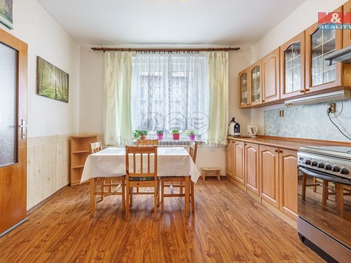 Prodaný dům 240 m², pozemek 962 m²