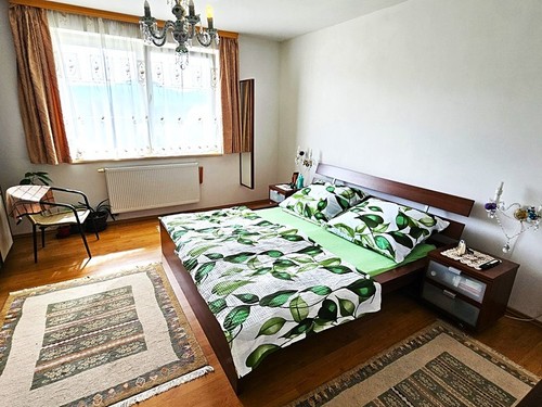 Prodaný dům 350 m², pozemek 12302 m²