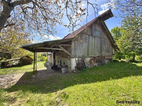 Prodej domu 230 m², pozemek 2755 m²