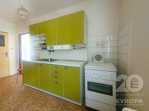 Prodaný dům 190 m², pozemek 3000 m²