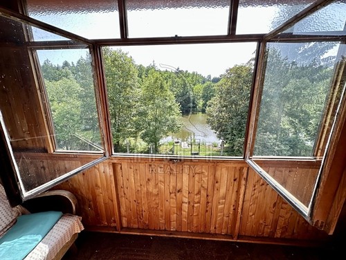 Prodaná chata 33 m², pozemek 1077 m²