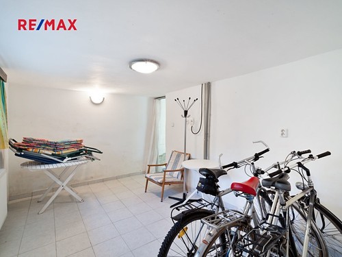 Prodaná chata 120 m², pozemek 953 m²