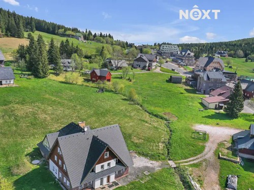 Prodej stavebního pozemku 2417 m²