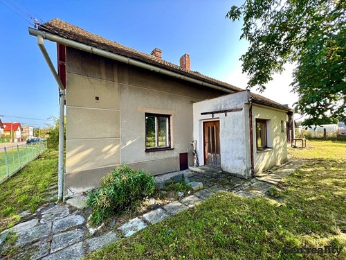 Prodaný dům 100 m², pozemek 741 m²